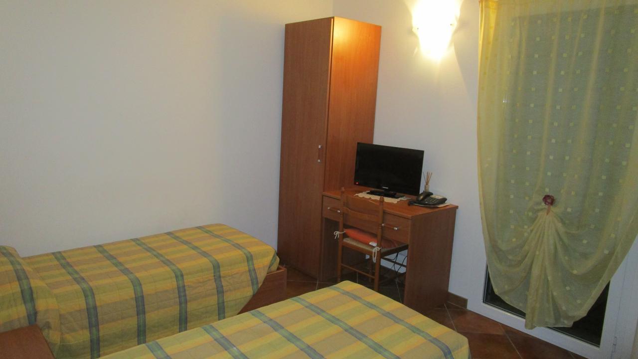 Hotel Al Castello à Artegna Chambre photo