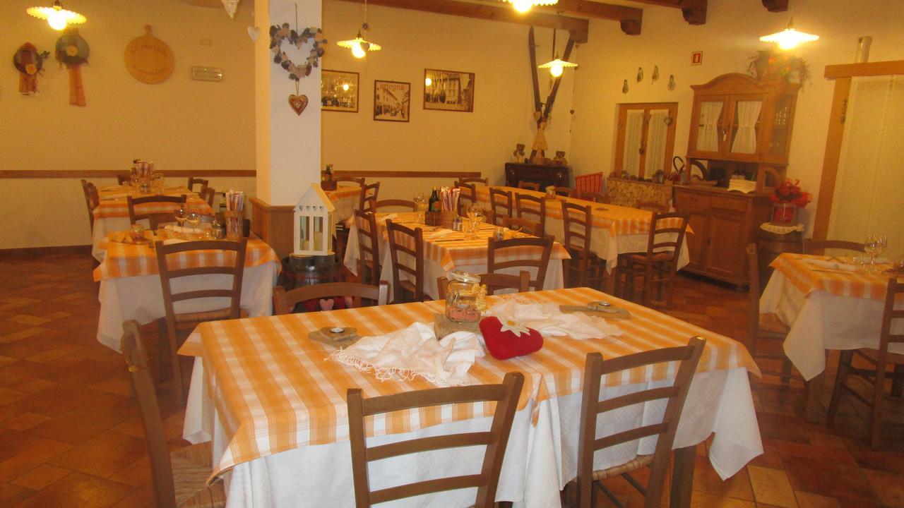 Hotel Al Castello à Artegna Extérieur photo
