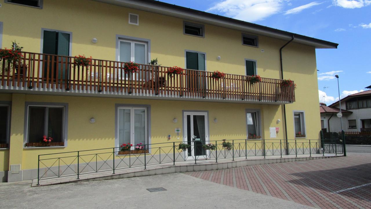 Hotel Al Castello à Artegna Extérieur photo